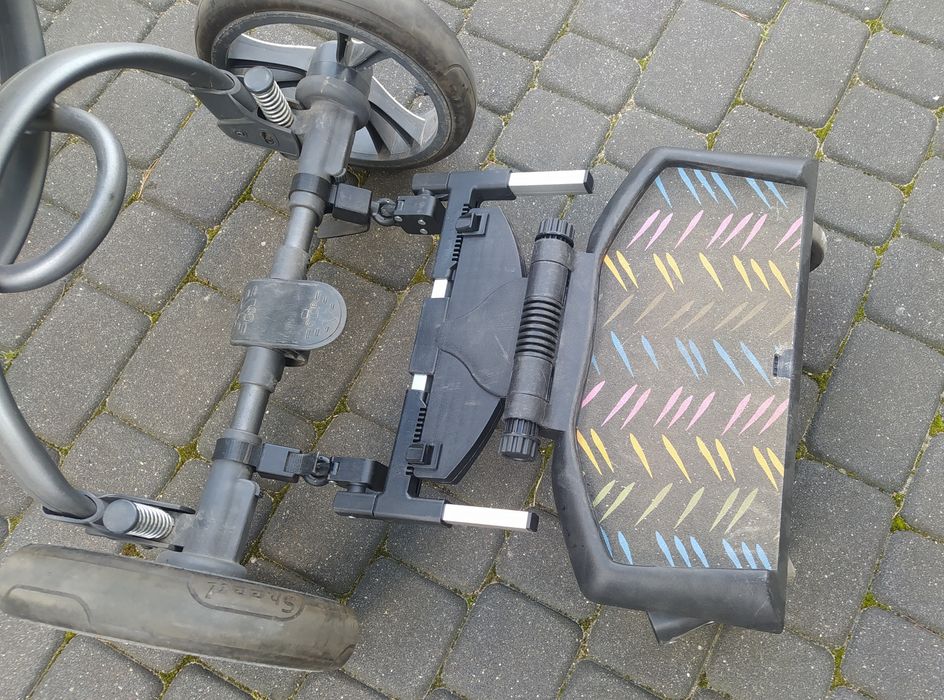 Dostawka/przystawka/platforma do wózka dziecięcego.