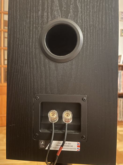 Colunas Som Fyne Audio