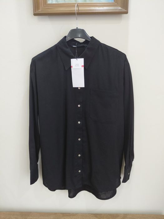 Czarna lniana koszula damska z długim rękawem sinsay s