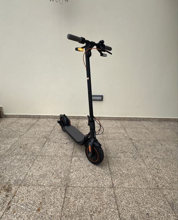 Trotinete elétrica Ninebot F40I