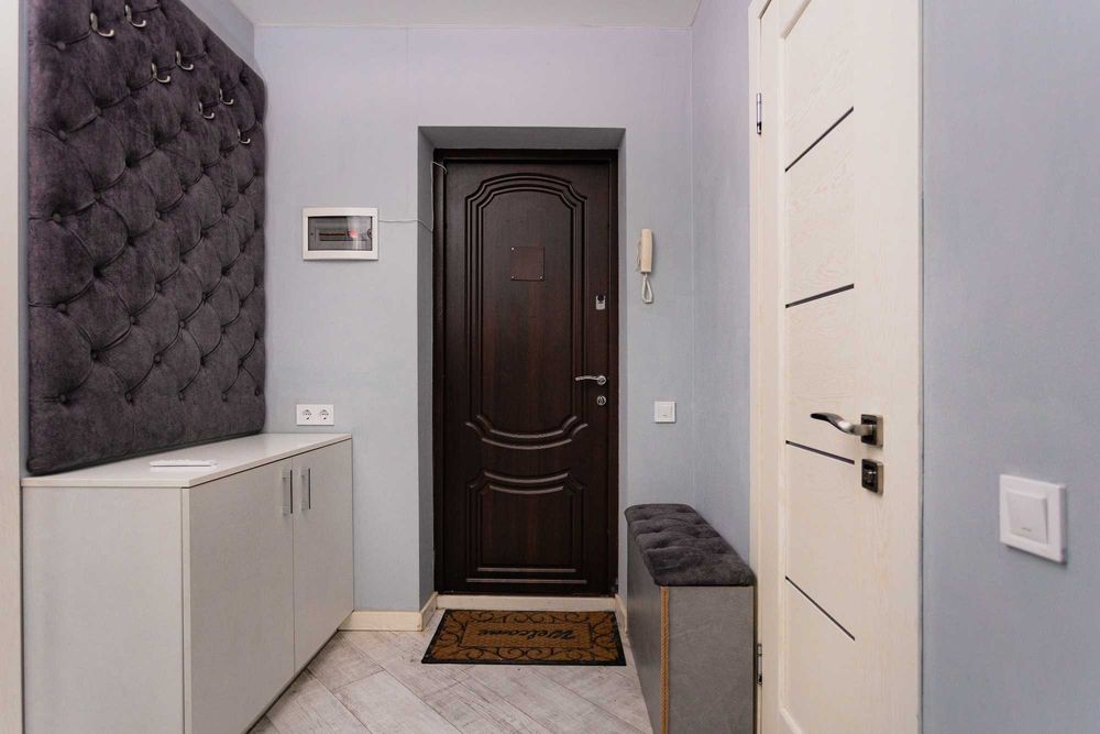 Посуточно /почасово . ТРЦ Лавина