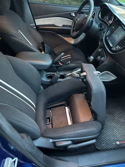 Продам своє авто Dodge Dart
