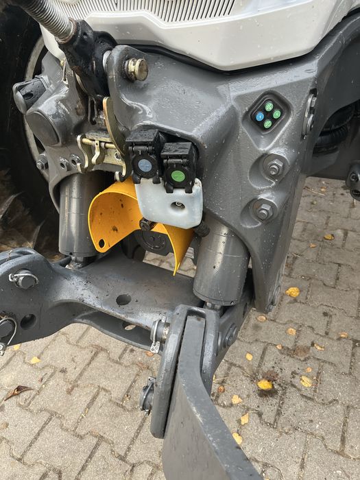 valtra t144 active cena brutto