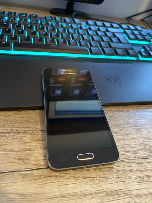 Samsung Galaxy A3 (SM-A300M) - Dual Sim (não deteta cartão)