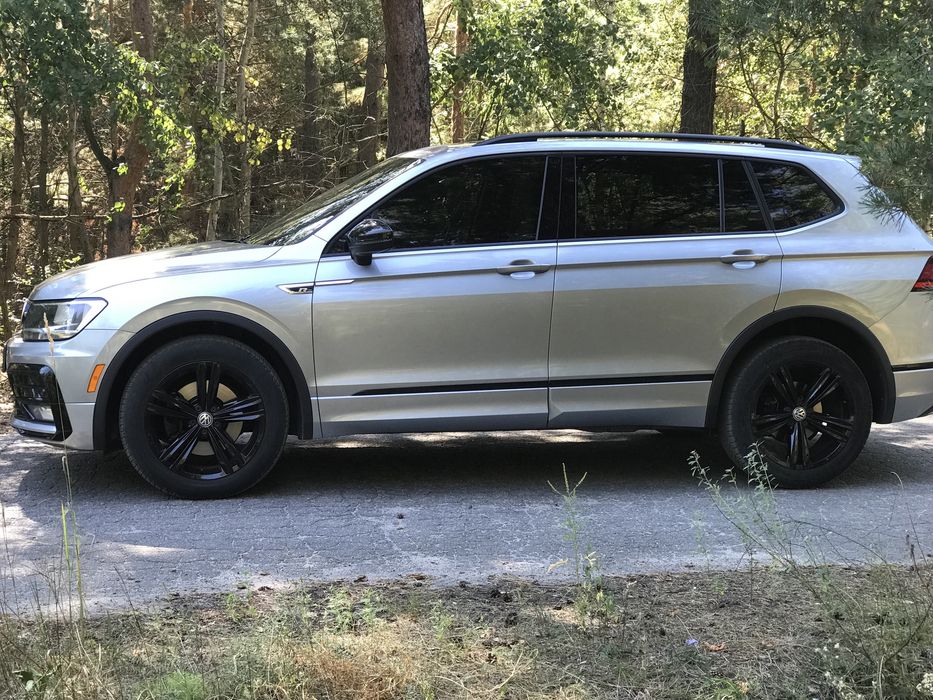 Продам VW Tiguan Sel R-line