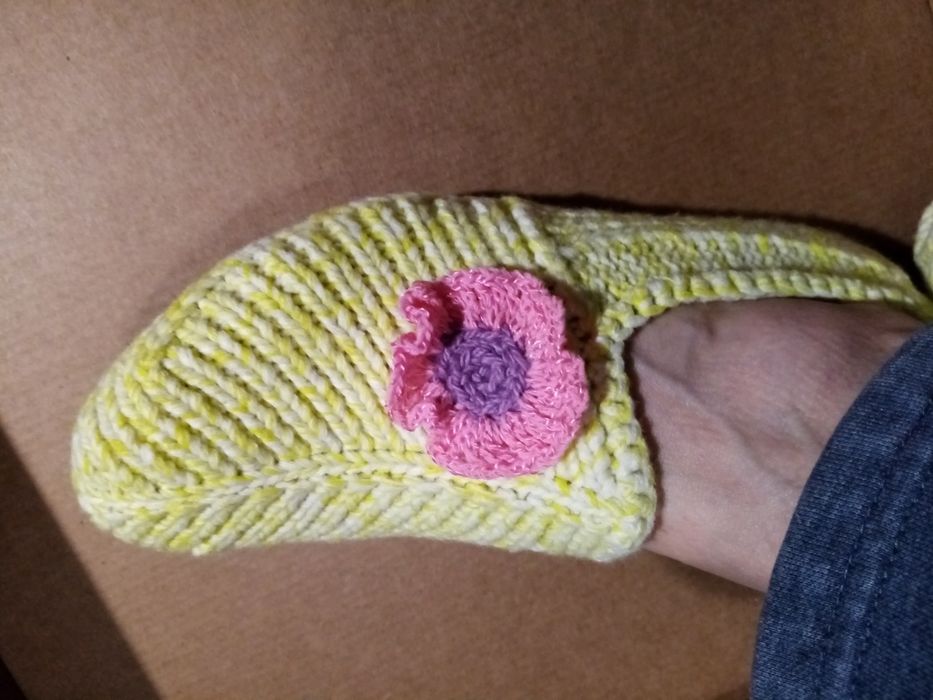 В'язані (носки) шкарпеткі-тапочкі. Ручна робота