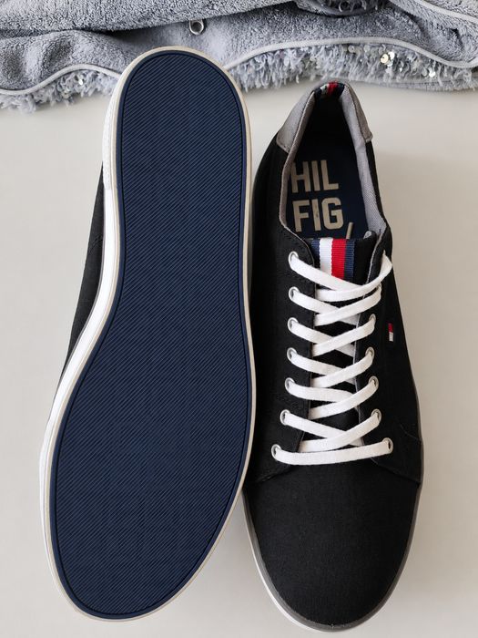 Tommy Hilfiger trampki męskie czarne 27 cm
