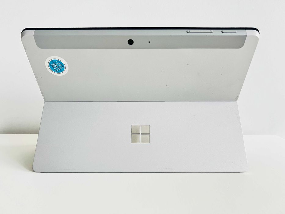 Surface Go 2 8GB/128GB + Teclado - Garantia 1 ANO