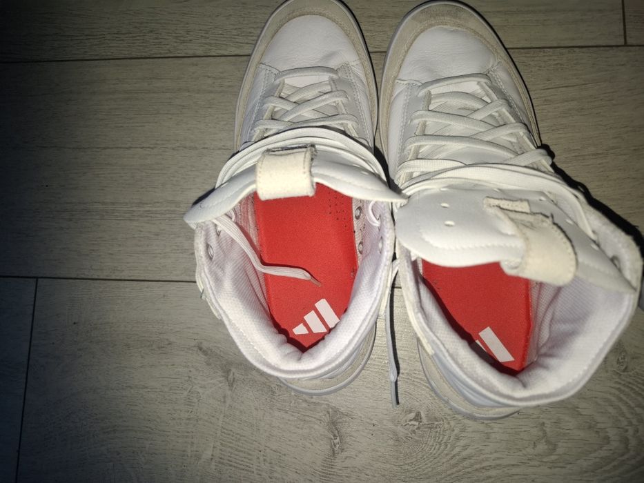 Sprzedam nowe trampki adidas