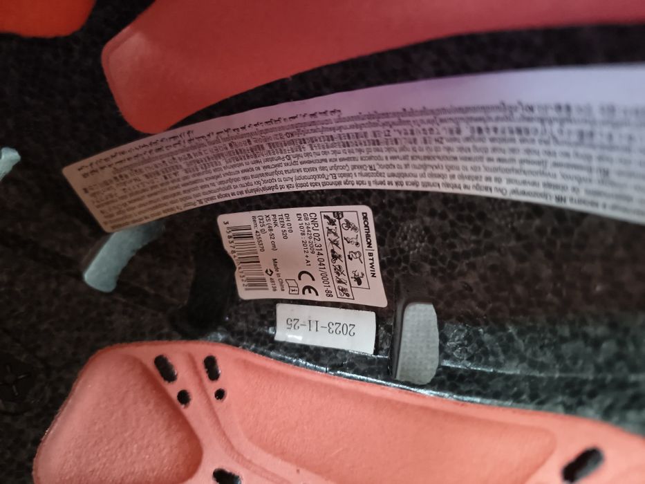Kask dziecięcy btwin XS różowy - orzeszek