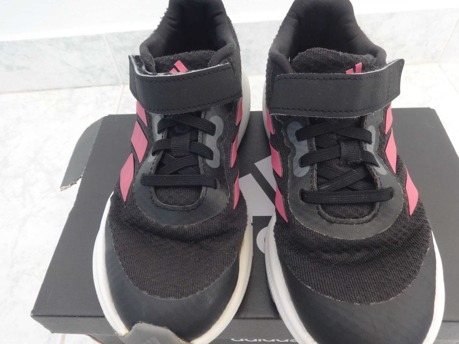 Ténis Marca Adidas Run Falcon Tam 33