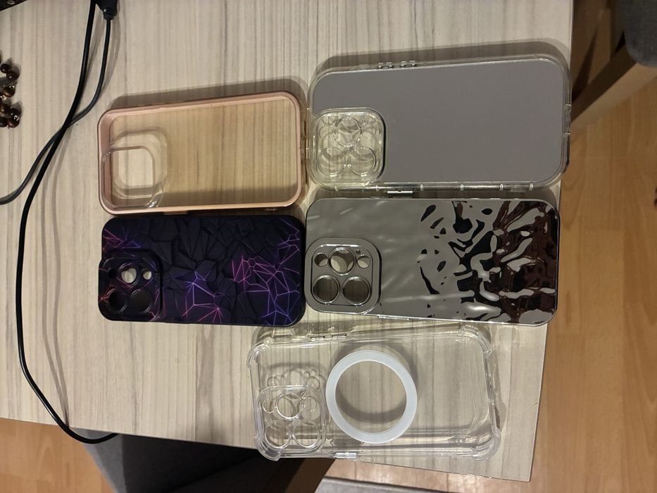 Sprzedam Iphone 15 Pro 128 GB 80% Baterii