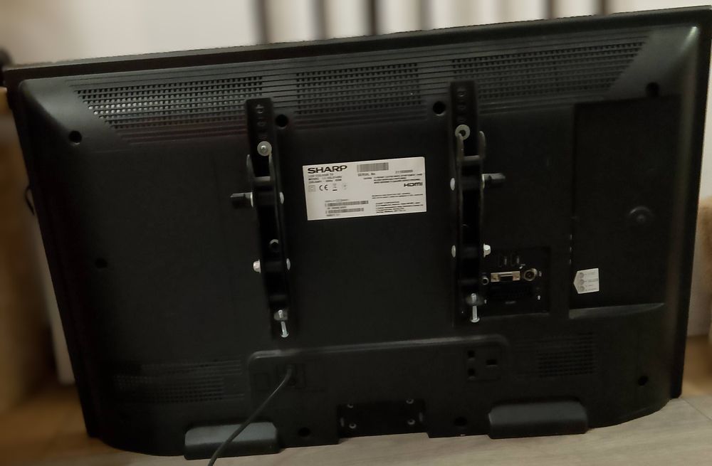Telewizor32 cale Sharp LC32LD145V