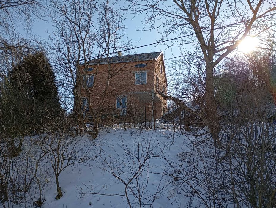 Продається будинок 7 км від Львова