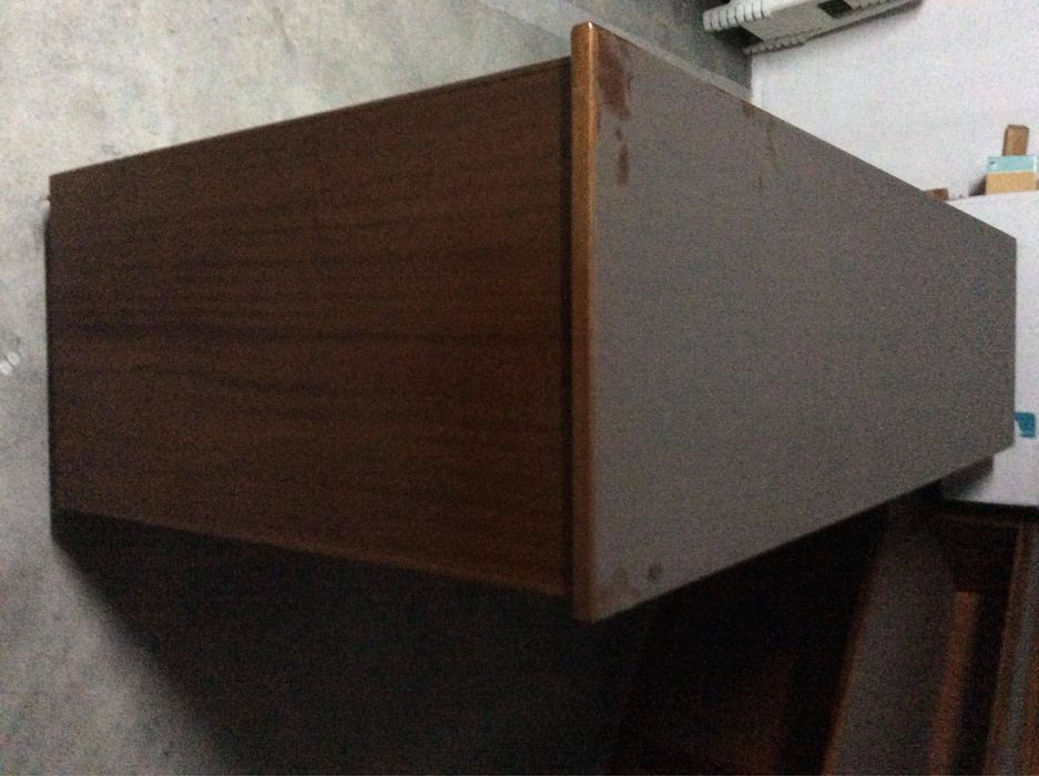 Movel vitrine e aparador