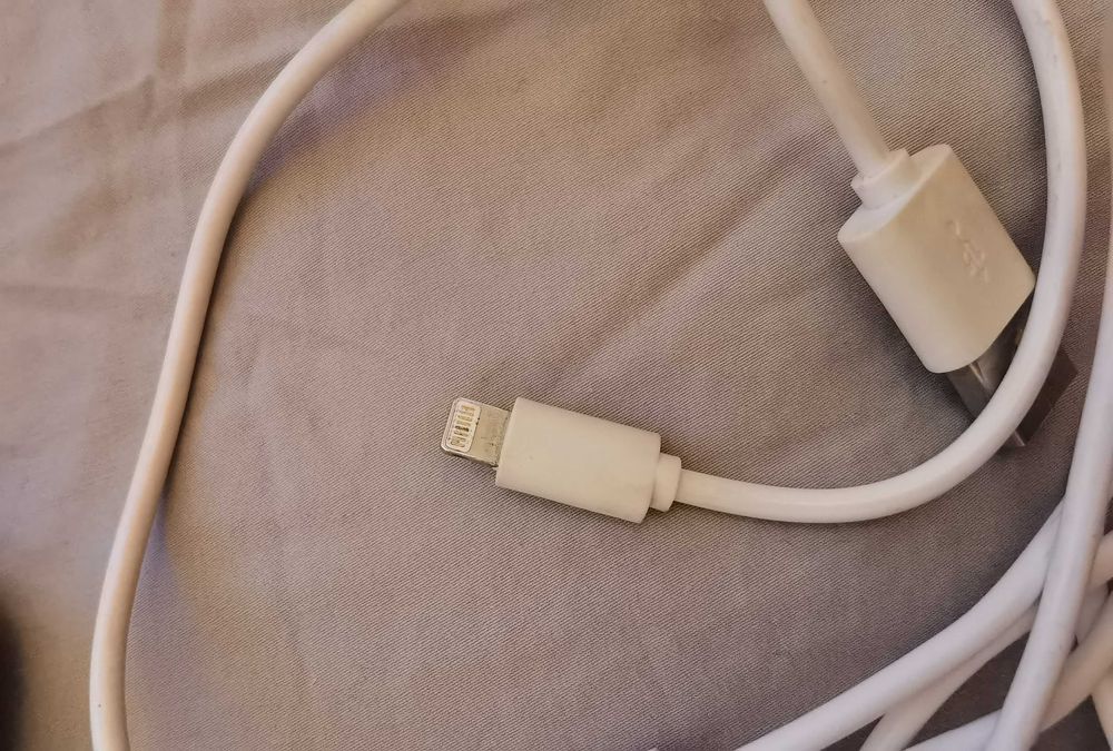 Acessórios para telemóveis, power bank,cabos USB e transformador