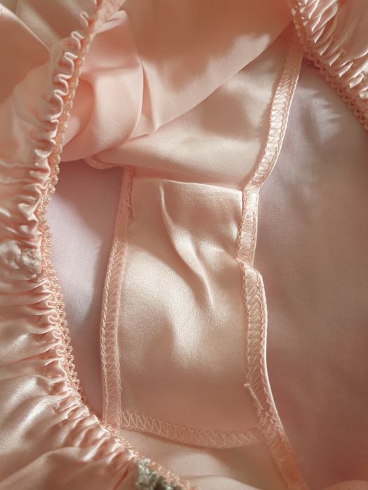 Komplet bieliźniany z  Jedwabiu S,XS.