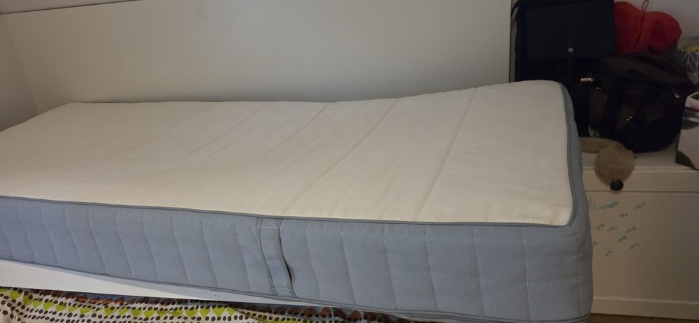 Łóżko ikea 90x200
