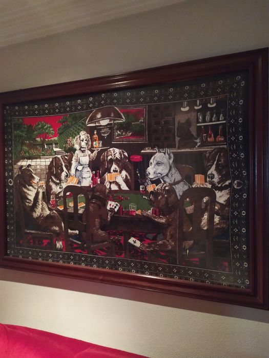 Ótimos quadros de tapetes e pintura o valor é por tudo