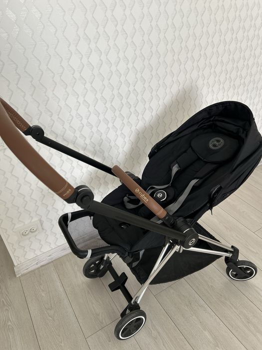 Cybex mios black