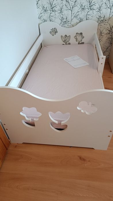 Łóżko Miki B2 Białe + szuflada drewniane + materac MIO 80x160