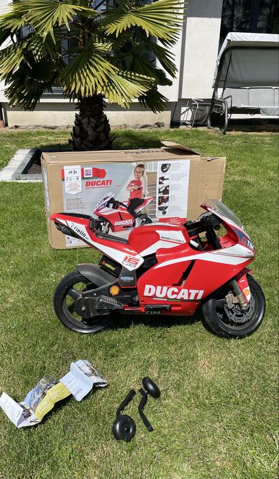 Motor na akumulator Peg Perego Ducati dźwięk