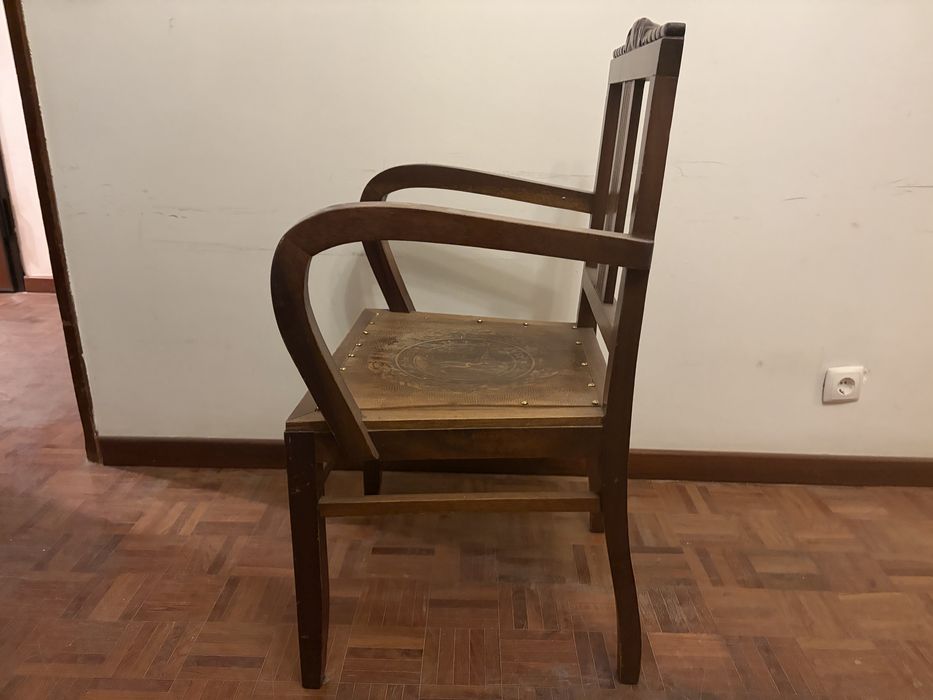Cadeirões Antigos