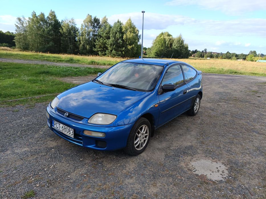 Mazda 323