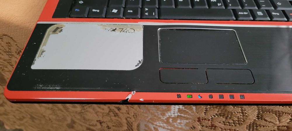 Laptop gamingowy msi gx740 17cali radeon dedykowany