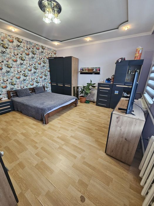 Продаж    Будинку  центр  Чернівці