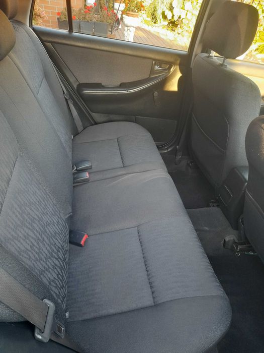 TOYOTA COROLLA 1,6 benzyna 2002