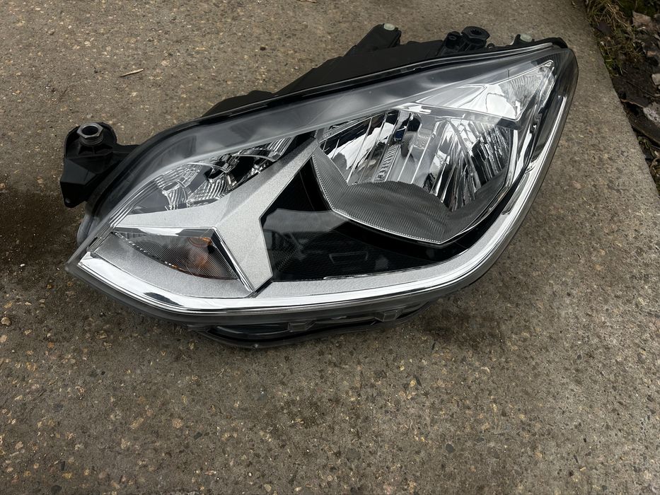 Volkswagen Vw Up e-Up elektryk reflektor lewy lampa