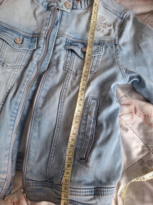 Kurtka jeansowa, r. 134