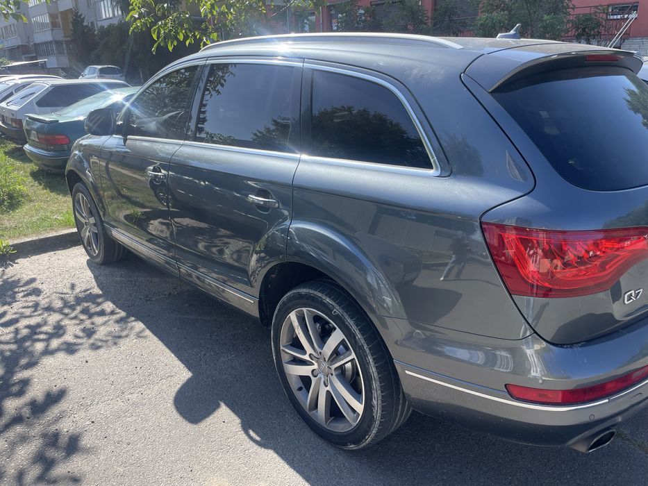 Audi Q7 Ауді  повністю справна готова до реєстрації