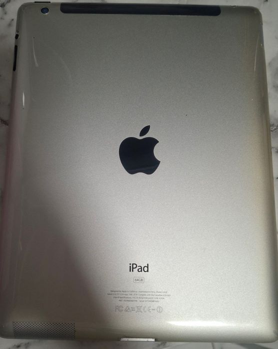 планшет Apple iPad A1430
