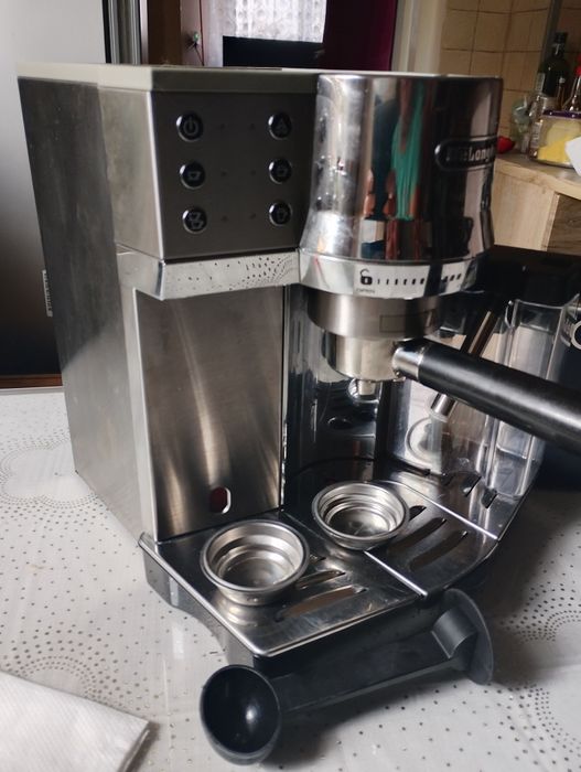 DeLonghi 860m ekspres do kawy