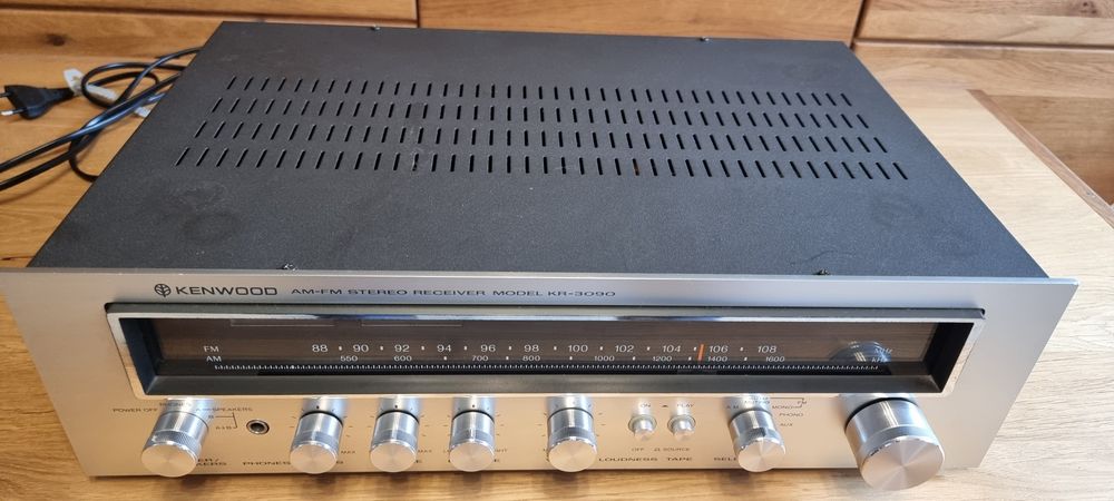 Amplituner Kenwood KR-3090,vintage  ładny klasyk , Wawa