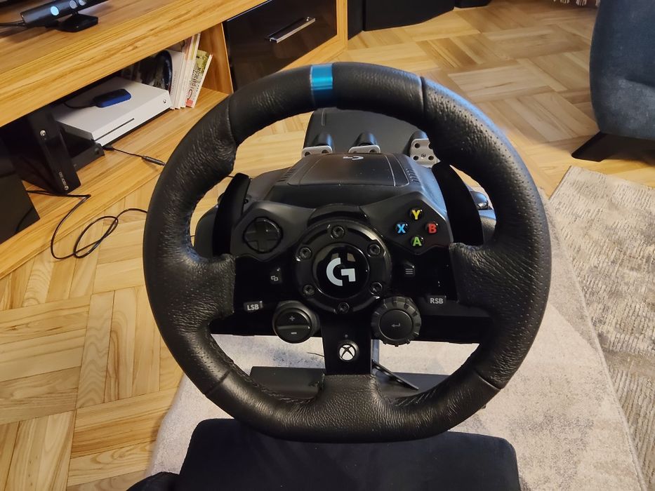 Wa-wa PC / Xbox one x/s kierownica Logitech g923 Pedały | Stan Idealny