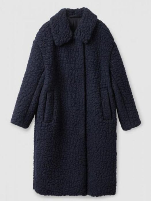 Тепла шубка від COS