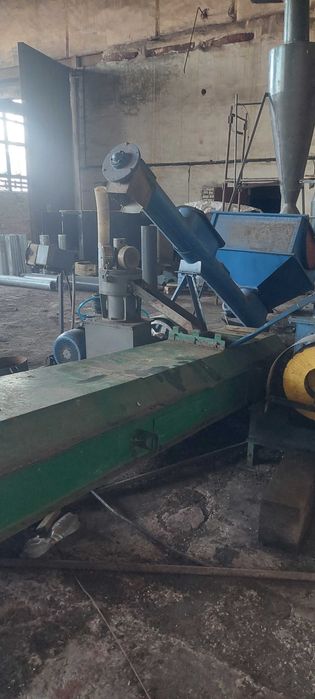 Лінія з виробництва гранул з двома грануляторами 500кг/год