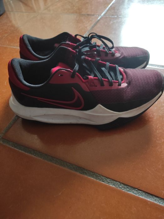 Sapatilhas Nike 43