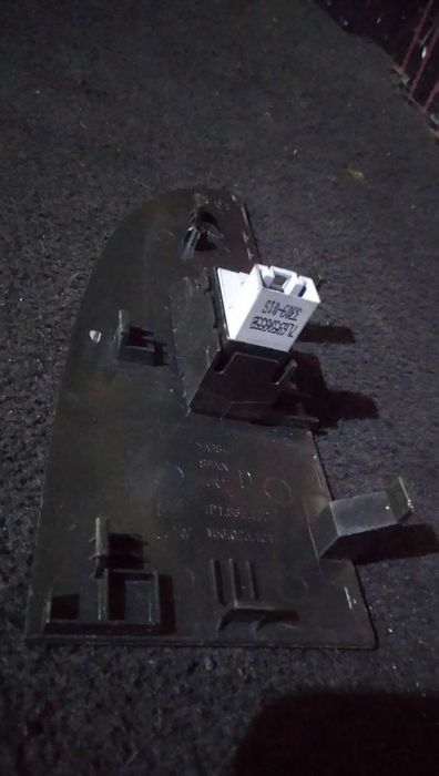 Comando Do Vidro Frente Direito Seat Leon (1P1)