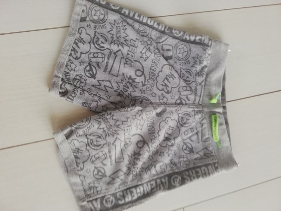 Spodenki C&A Avengers
