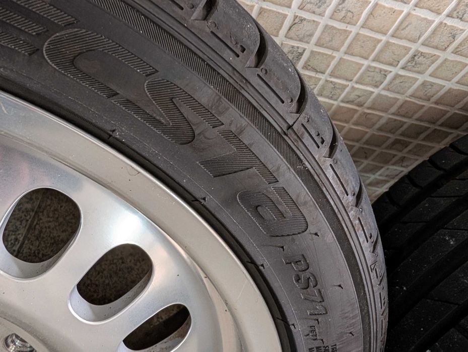Pneus 205/45/16 como NOVOS