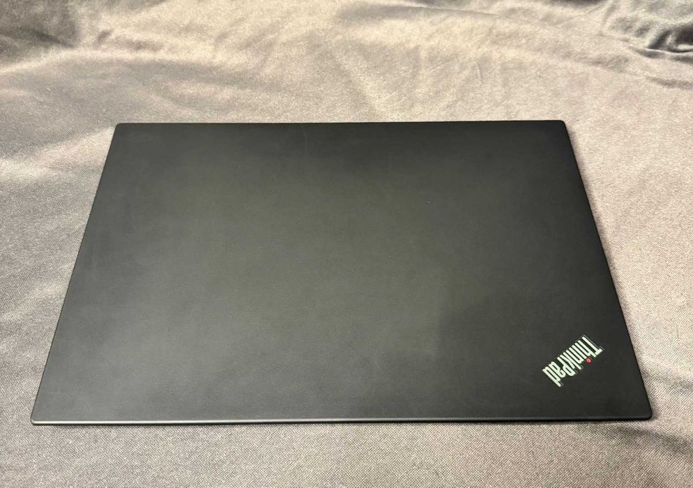 Thinkpad P14s - Ryzen 7 Pro 4750U + 40GB Ram