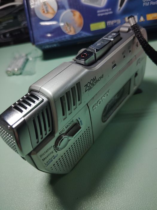 Sony dyktafon kolekcjonerski wysoki model