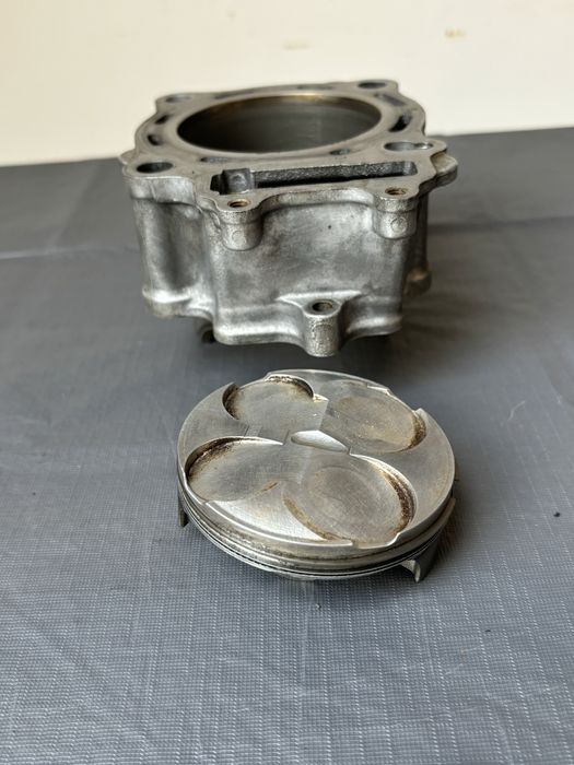 Cylinder+tłok HONDA CRF250 R 10-17