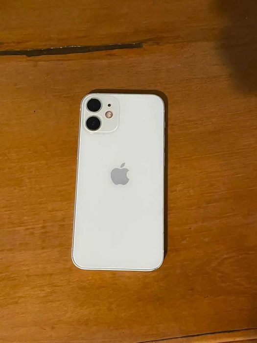iPhone 12 mini 64GB branco