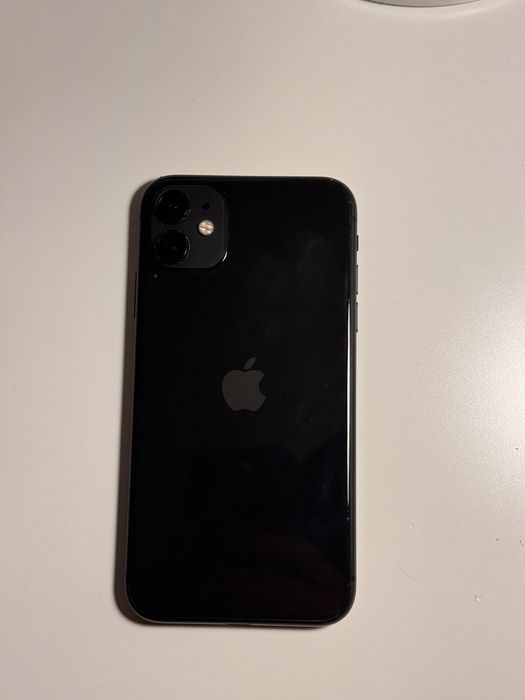 iPhone 11 128gb com capa verde