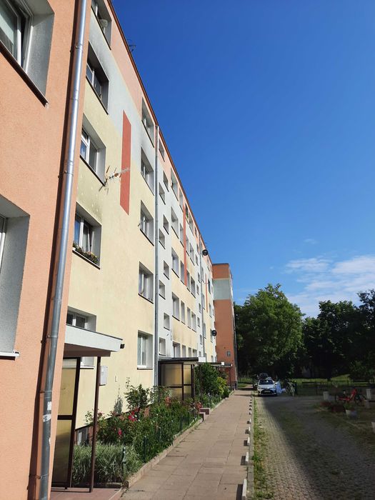 Wynajmę 2 pokojowe mieszkanie na Żabiance